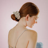 SHIRRING SATIN SCRUNCHIE (IVORY)
