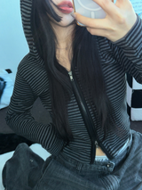 STRIPE SLIN クロップドフーディージップアップ 🤎❤🩶🖤3COLOR