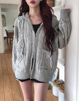 [wool30%] ウッズケーブル ツーウェイニット フード付きジップアップ