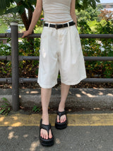 シティクラシックピンタックバミューダパンツ(White)