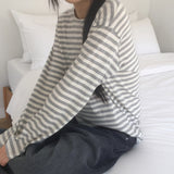 コンテストライプ オーバーサイズフィット 長袖Tシャツ
