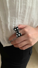 Black polka DOT bow ring