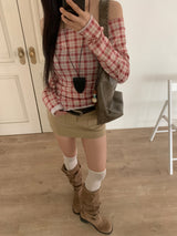 チェリーレッドチェクオフショルダーシャーリングスリムフィットロングスリーブTシャツ (Red)