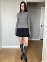 half-turtleneck shoulder slit ribbed long-sleeved T-shirt