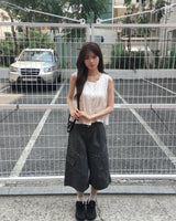 Sleeveless blouse