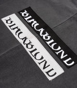 カオス ワッペン ピグメント Tシャツ (チャコール)