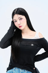 オフショルダーレイヤードTシャツ / off shoulder layered TEE