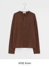 [unisex] Yansa Henley Neck Long Sleeve Tee