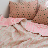 Borderline Pattern Reversible Summer Comforter - Pink stripe - Q size