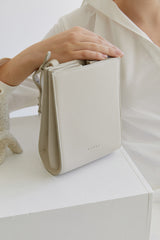 FOLDED BAG OFF WHITE