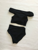 カフオフショルダービキニ (one color)