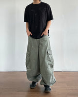 レバーピグメントカーゴパンツ