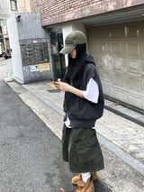 Leo Pigment Hooded Two-Way Vest