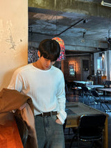 Lip u-neck long sleeve tee