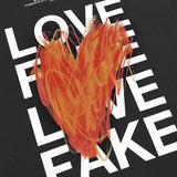LOVE X FAKE グラフィックTシャツ (BLACK)