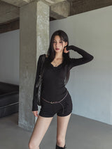 ヒナスリムロングリブボタン長袖Tシャツ