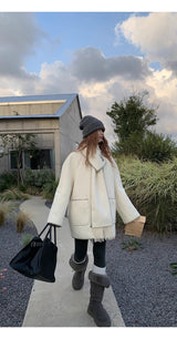 wool white muffler half quilted coat