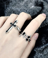 Black flower Ring