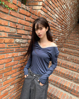 ヒュビードレープドシャーリングレーススリムフィットカラーリング長袖Tシャツ