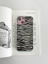 【MADE】 Kitsch Zebra phonecase (beige)