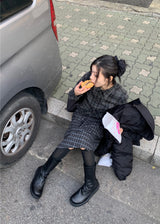 チェックアイレットスカート
