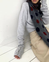Chiin Contrast Dot Muffler