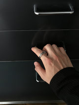 X Billd Ring