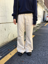 ツウィルコットンブーツカットパンツ (2color)