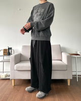 ナウピグメントスウェットシャツ