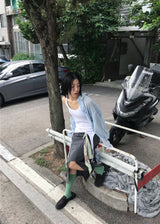 オーバーレイフォールドスカート