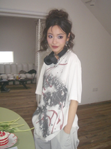 プリントラウンドネックルーズ半袖Tシャツ