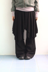Floating cut banding skirt