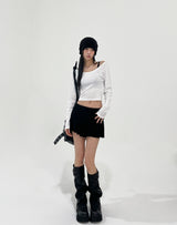 [U-BASIC] Lend off U-neck basic crop long sleeves