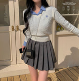 [Belied made] More twisted V-neck embroidery long-sleeved knit