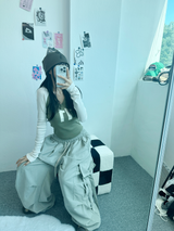 VネックデニムクロッププリントロゴスリーブT💚💙 - 2 カラーズ