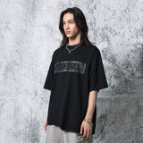 クラック ロゴセミ オーバーサイズ フィット Tシャツ (BLACK)
