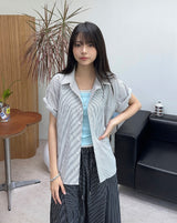 テイストライプクロップシャツ