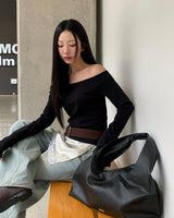 [ORIGINAL] Pub Off-Shoulder Long Sleeve T-Shirt