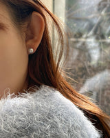Angel pearl earring (silver)