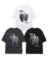 トゥースキャンドルグラフィックオーバーフィットTシャツ