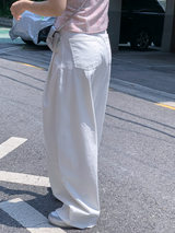 エニーピンタックパンツ