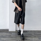 3D Seamed Wide Shorts