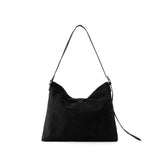 Charming_ Suade Black