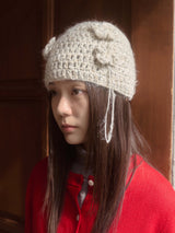 Clover Broach Beanie - L/Grey