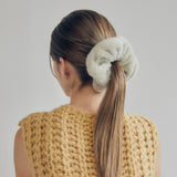WIDE FUR SCRUNCHIE (KHAKI BEIGE)