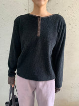 Hom ヘアリーボタン カラーマッチングニットTシャツ