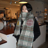 Crochet check muffler / Green Brown