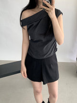 Sebit Check One-Off-Shoulder Blouse