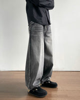 Pove Curved Denim Pants