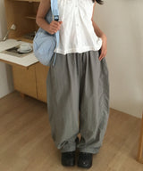 Benty Side Pintuck Big Balloon Wide Fit Nylon Long Pants 2 Colors